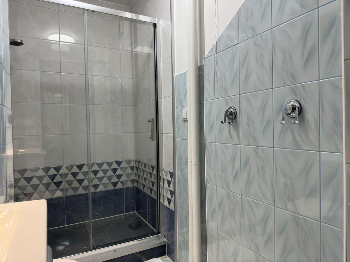 Apartament Bazylianska - 100M Do Metra "Brodno", 20 Minut Do Centrum Warszawy وارسو المظهر الخارجي الصورة