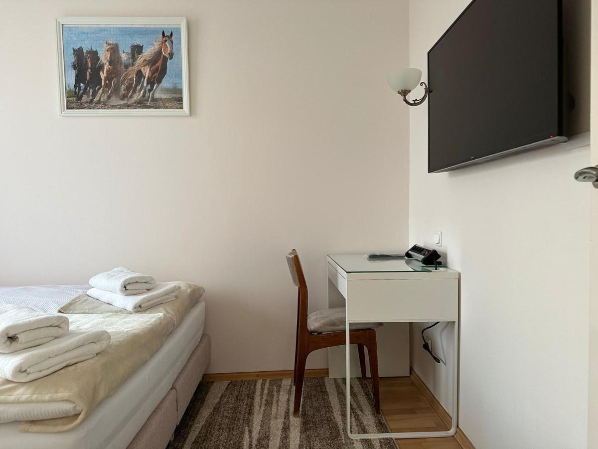 Apartament Bazylianska - 100M Do Metra "Brodno", 20 Minut Do Centrum Warszawy وارسو المظهر الخارجي الصورة