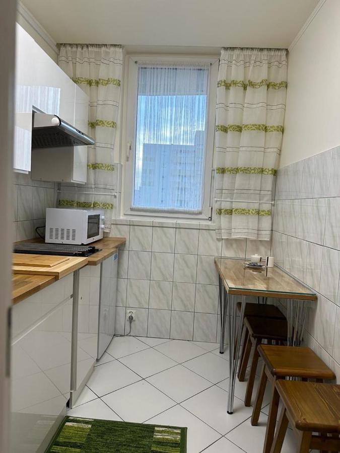 Apartament Bazylianska - 100M Do Metra "Brodno", 20 Minut Do Centrum Warszawy وارسو المظهر الخارجي الصورة