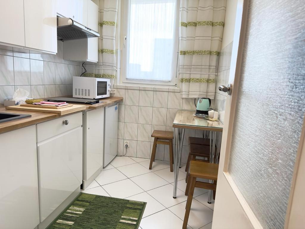 Apartament Bazylianska - 100M Do Metra "Brodno", 20 Minut Do Centrum Warszawy وارسو المظهر الخارجي الصورة
